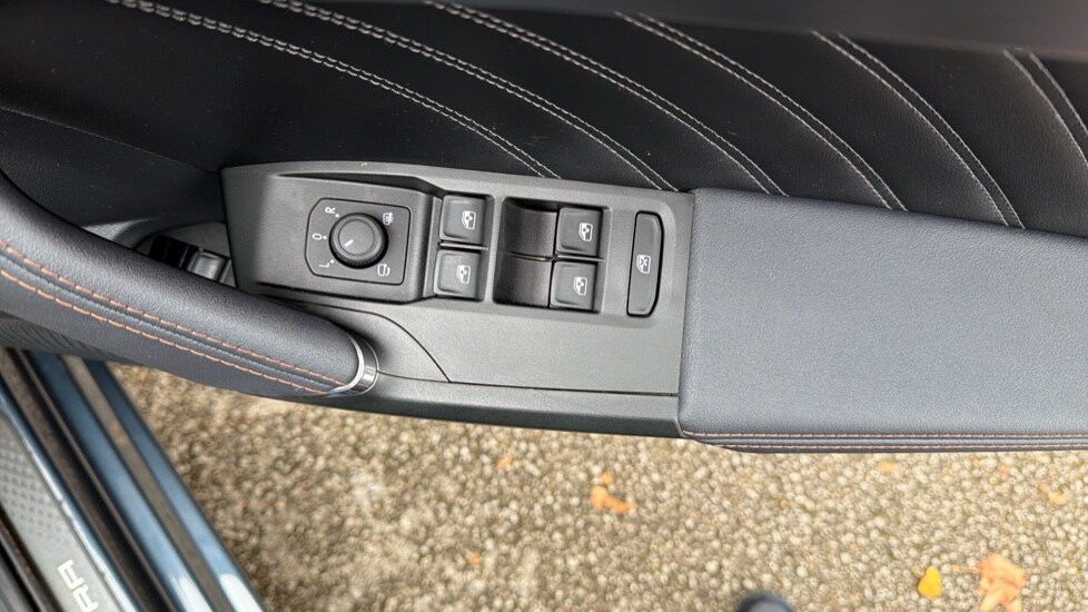 Used Cupra Leon 2025 for sale - 76276431: Photo 36