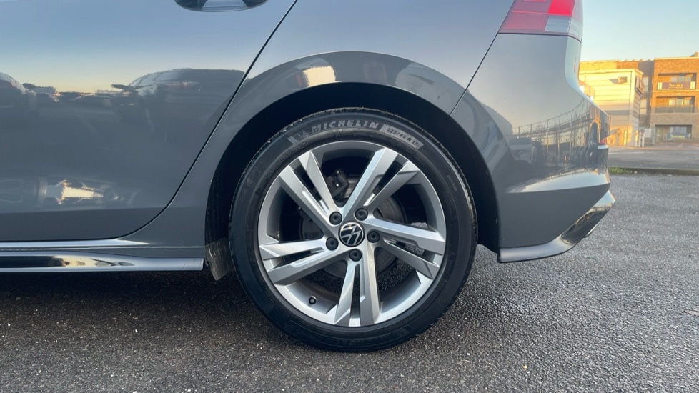 Used Volkswagen Golf 2020 for sale - 76927991: Photo 18