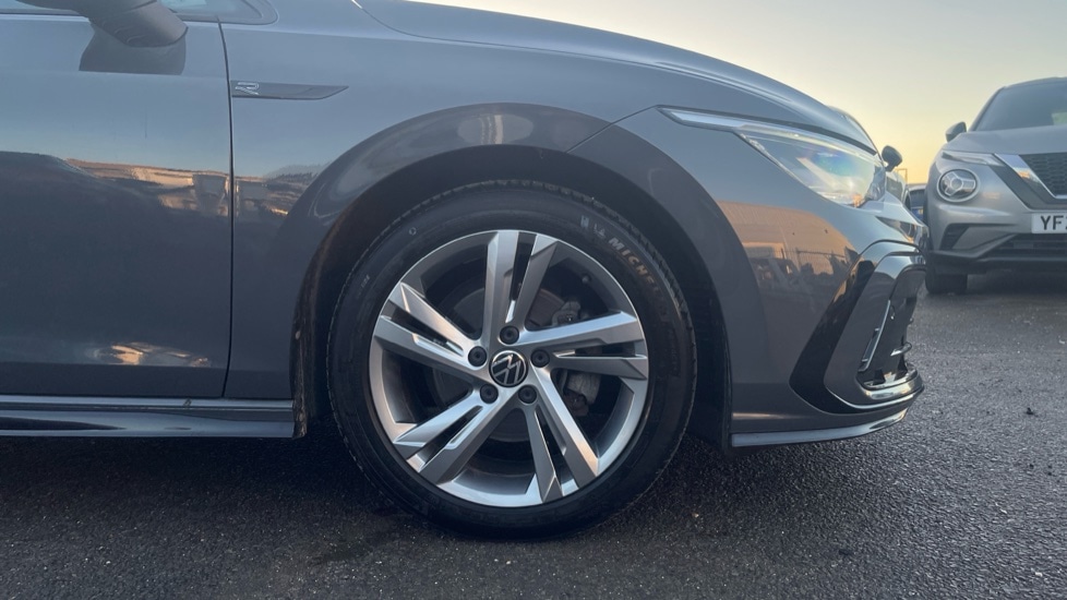 Used Volkswagen Golf 2020 for sale - 76927991: Photo 20