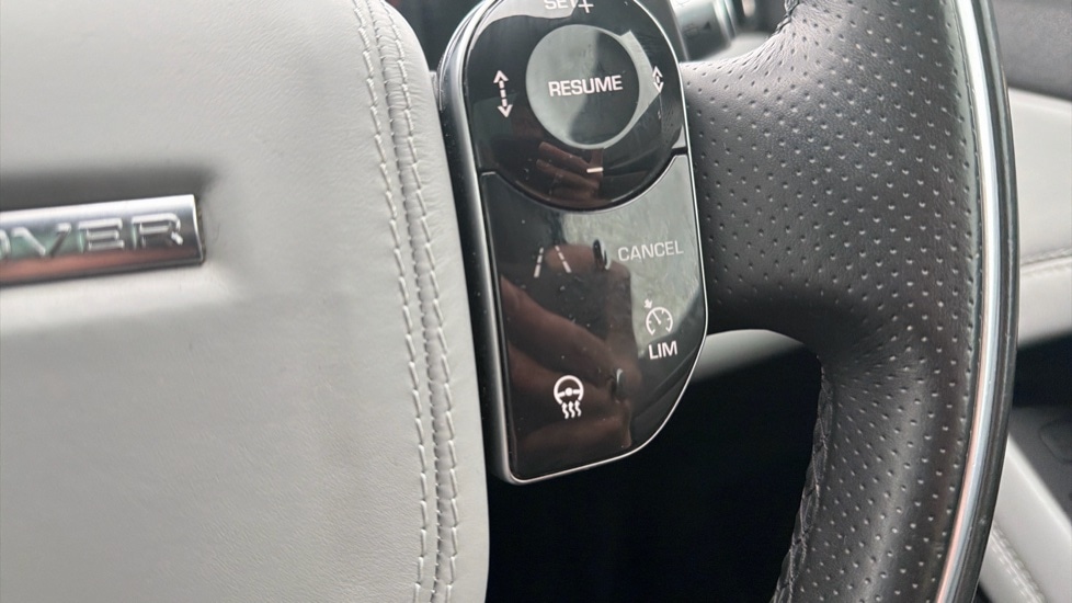 Used Land Rover Range Rover Evoque 2020 for sale - 76937505: Photo 37