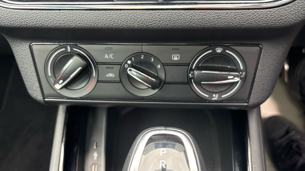 Used Skoda Kamiq 2023 for sale - 76161387: Photo 32