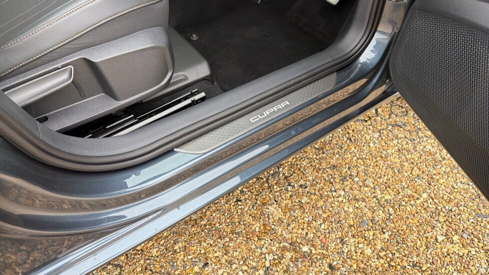 Used Cupra Leon 2025 for sale - 76523518: Photo 40