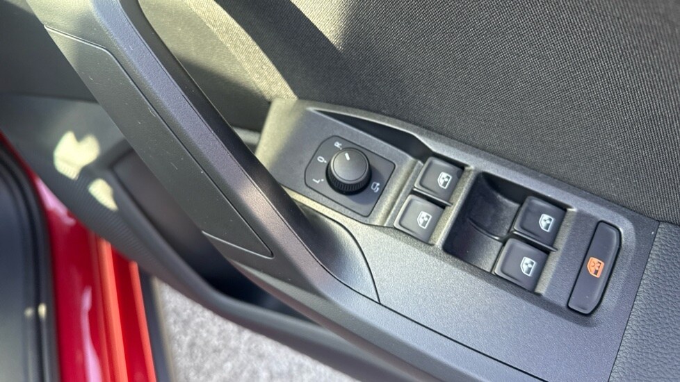 Used SEAT Arona 2025 for sale - 75874098: Photo 42