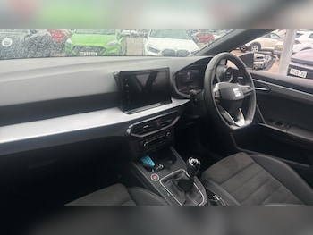 Used SEAT Ibiza 2024 for sale - 76523612: Photo