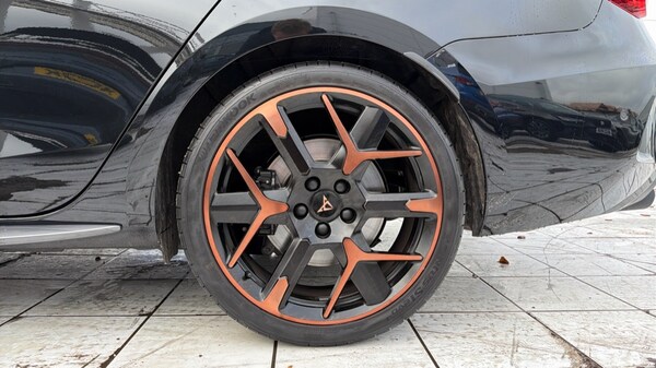 Used Cupra Leon 2025 for sale - 76233955: Photo 18