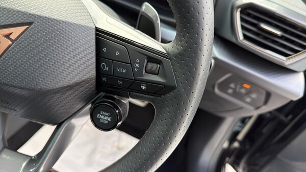 Used Cupra Leon 2025 for sale - 76233955: Photo 29
