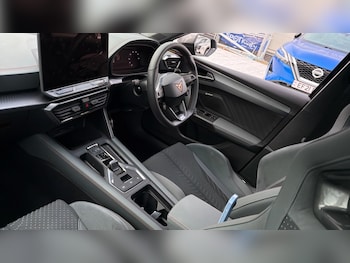Used Cupra Leon 2025 for sale - 76233955: Photo 2