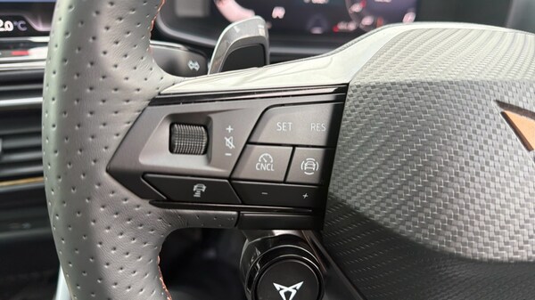 Used Cupra Leon 2025 for sale - 76233955: Photo 46