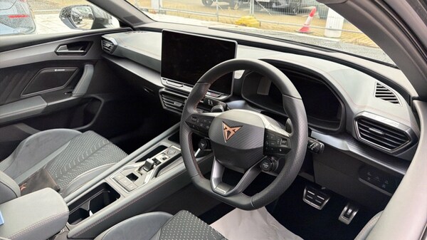 Used Cupra Leon 2025 for sale - 76233955: Photo 6