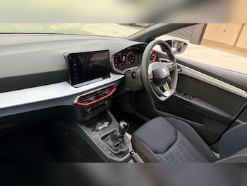 Used SEAT Ibiza 2025 for sale - 76874541: Photo