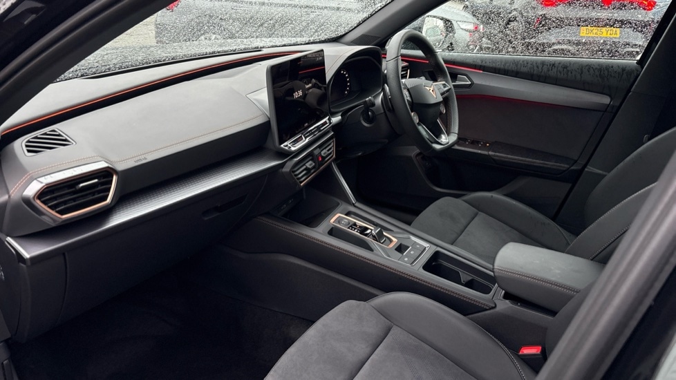 Used Cupra Formentor 2025 for sale - 76861881: Photo 2