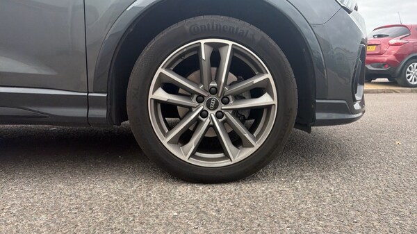 Used Audi Q3 2022 for sale - 76312406: Photo 20