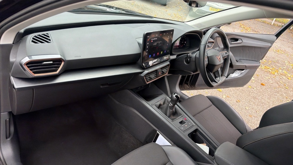 Used Cupra Leon 2024 for sale - 76124489: Photo 2