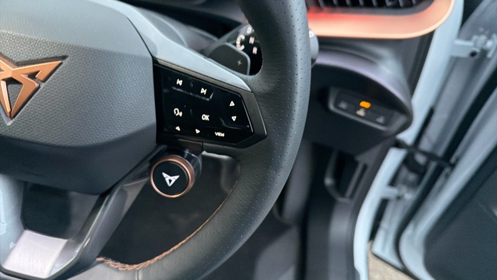 Used Cupra Tavascan 2025 for sale - 76861872: Photo 30