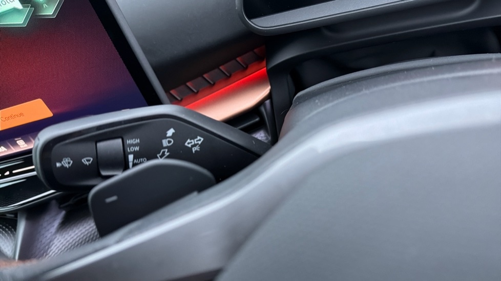 Used Cupra Tavascan 2025 for sale - 76861872: Photo 33