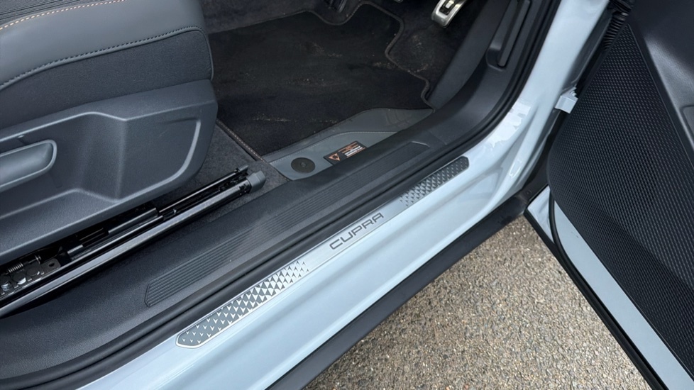 Used Cupra Tavascan 2025 for sale - 76861872: Photo 40