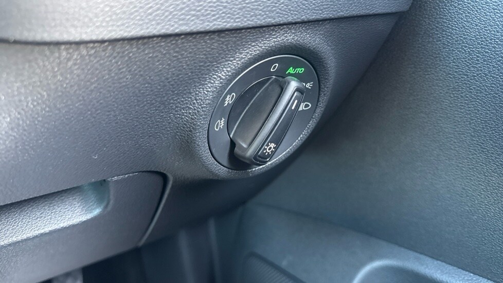 Used Skoda Karoq 2024 for sale - 76007701: Photo 36