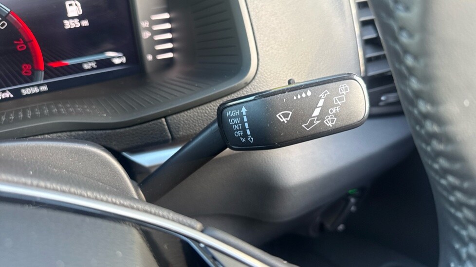 Used Skoda Karoq 2024 for sale - 76007701: Photo 37