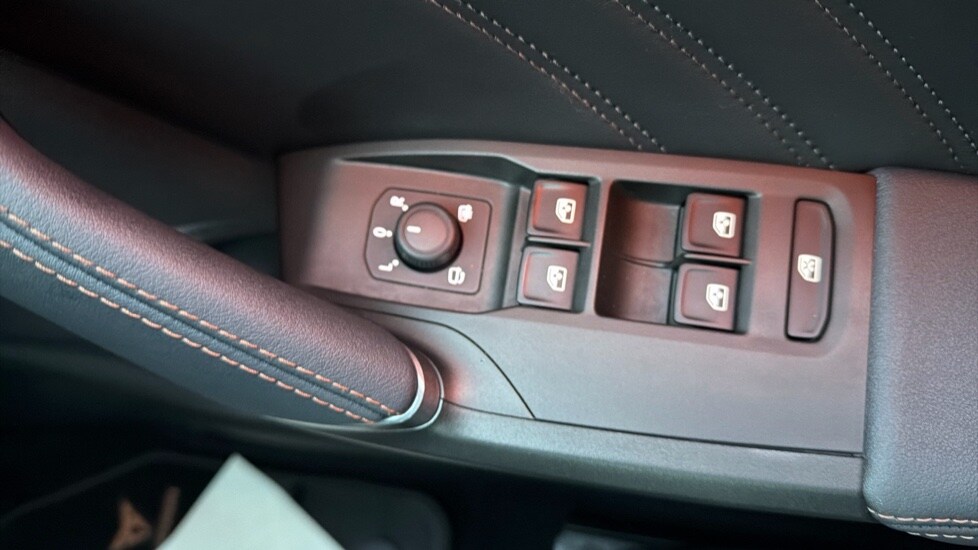 Used Cupra Leon 2025 for sale - 76415133: Photo 35