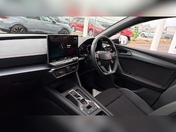 Used Cupra Leon 2025 for sale - 76161314: Photo 2