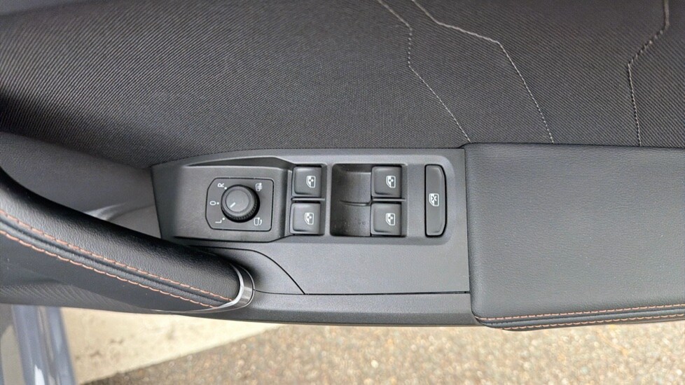 Used Cupra Leon 2025 for sale - 76161314: Photo 35