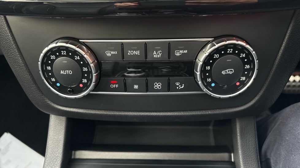 Used Mercedes-Benz GLE-Class 2019 for sale - 76067037: Photo 33
