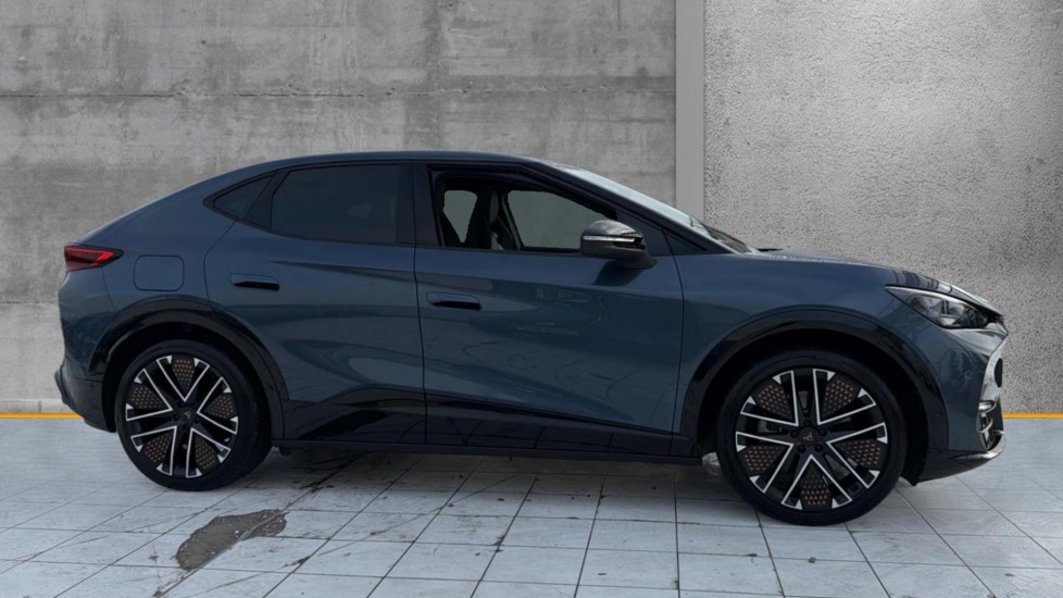 Used Cupra Tavascan 2025 for sale - 76234019: Photo 4