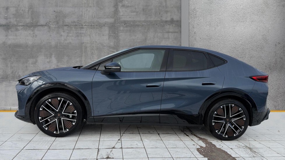 Used Cupra Tavascan 2025 for sale - 76234019: Photo 9