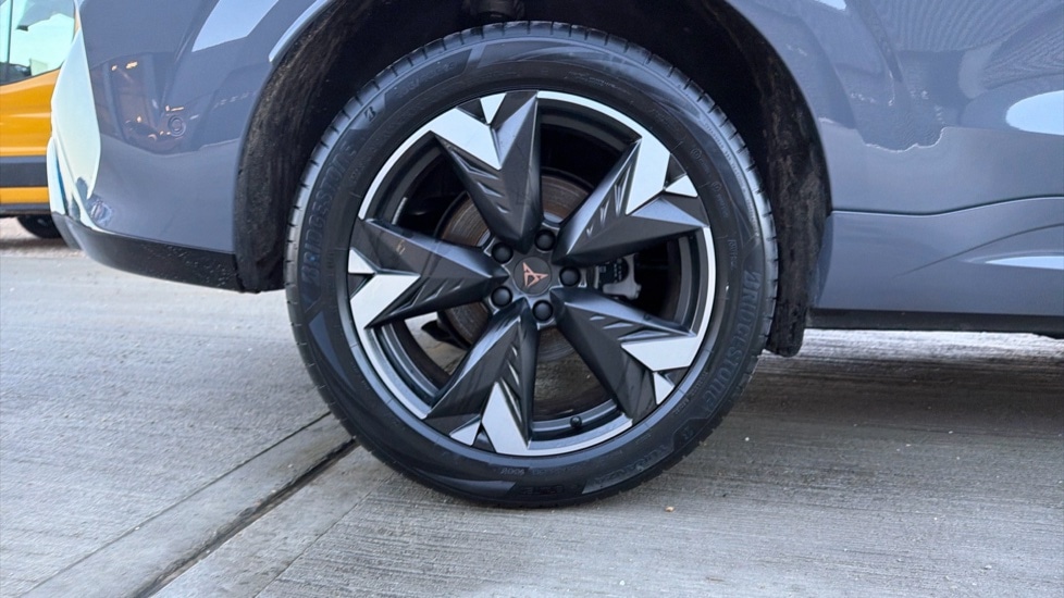 Used Cupra Terramar 2025 for sale - 76861868: Photo 5