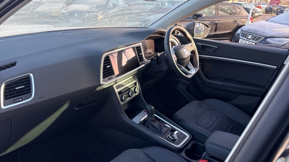 Used SEAT Ateca 2024 for sale - 76615135: Photo 2