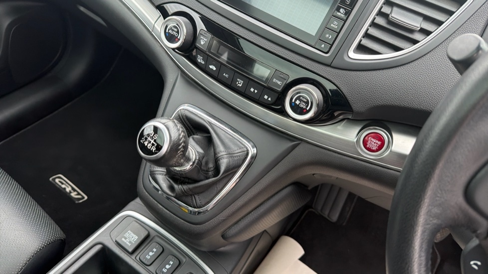 Used Honda CR-V 2016 for sale - 76597969: Photo 28