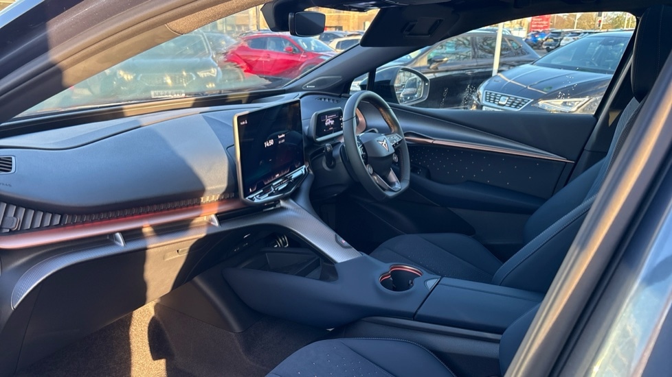 Used Cupra Tavascan 2025 for sale - 76580153: Photo 2