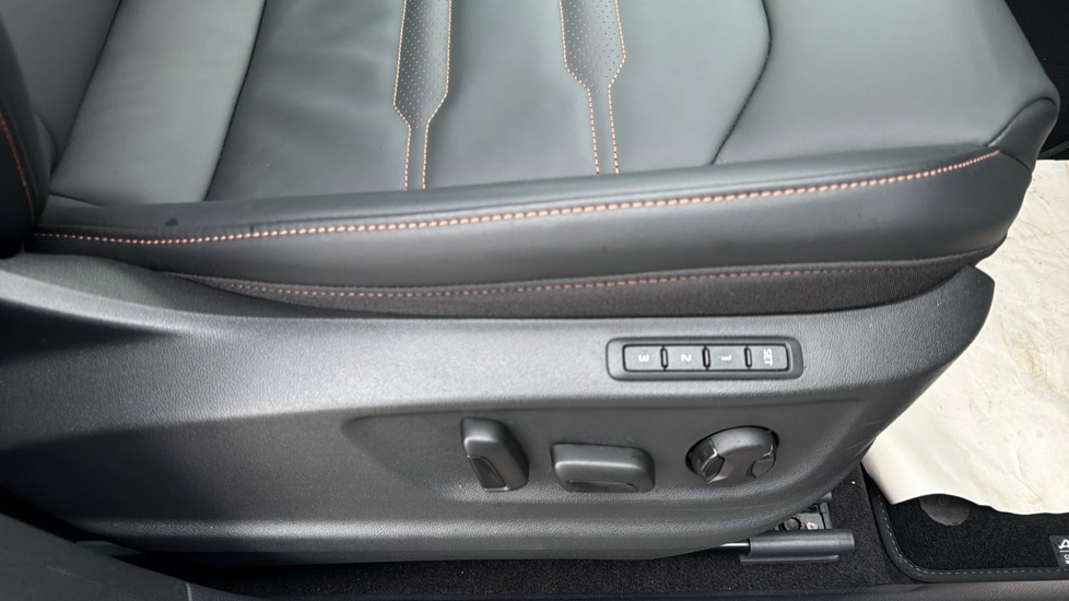 Used Cupra Ateca 2025 for sale - 76788172: Photo 39