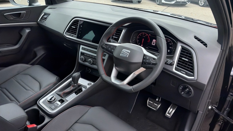Used SEAT Ateca 2025 for sale - 76116924: Photo 2