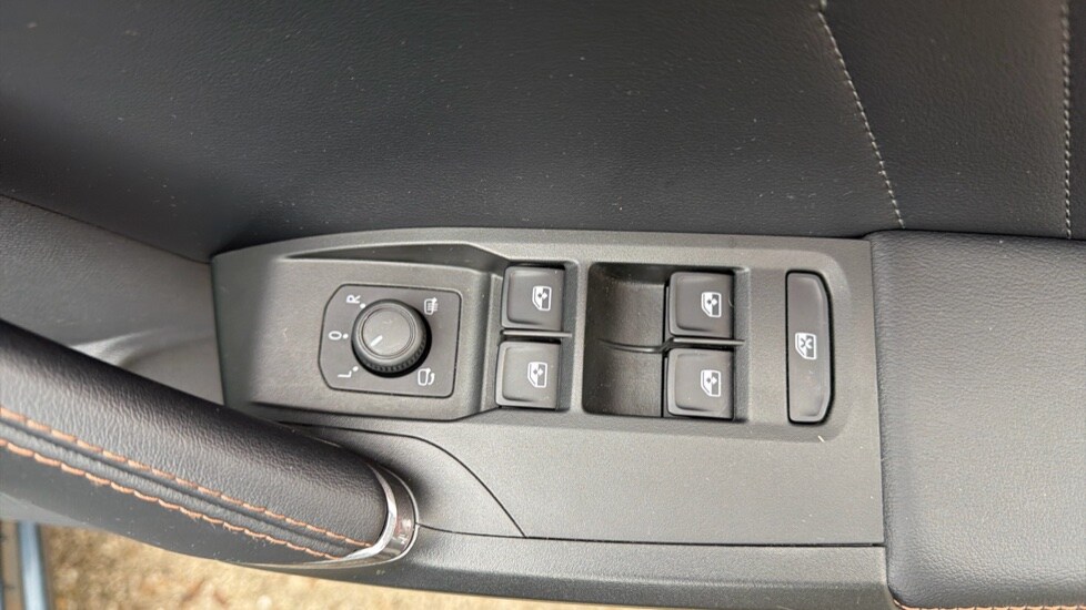 Used Cupra Leon 2024 for sale - 76234047: Photo 36