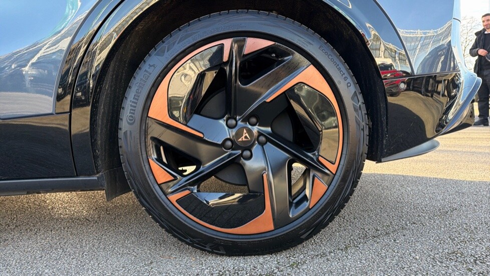 Used Cupra Tavascan 2025 for sale - 76526510: Photo 18