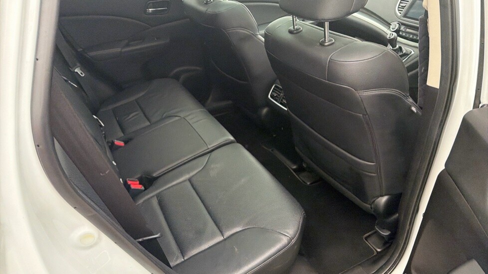 Used Honda CR-V 2016 for sale - 76856454: Photo 32