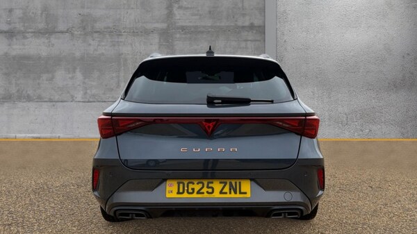 Used Cupra Leon 2025 for sale - 76312434: Photo 11