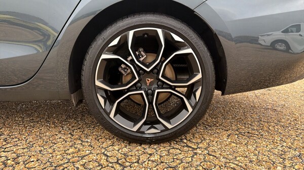 Used Cupra Leon 2025 for sale - 76312434: Photo 18