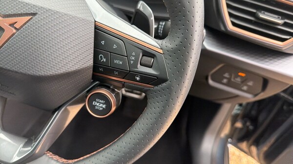 Used Cupra Leon 2025 for sale - 76312434: Photo 30