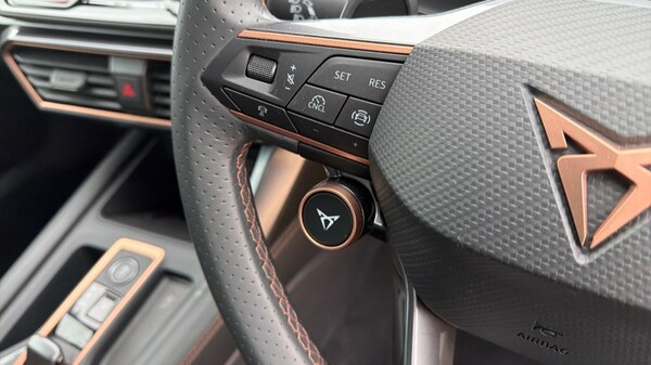 Used Cupra Leon 2025 for sale - 76312434: Photo 31