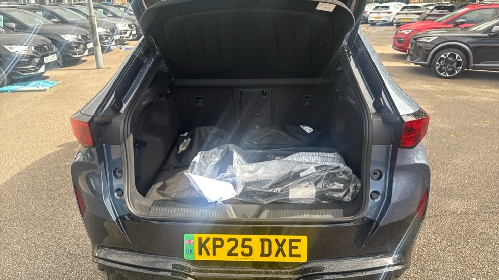 Used Cupra Tavascan 2025 for sale - 75992807: Photo 16