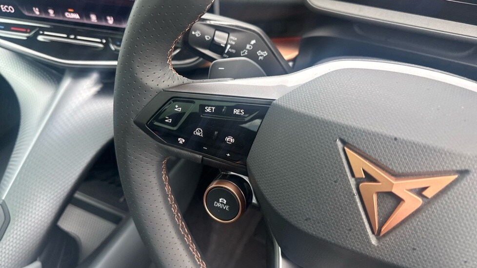 Used Cupra Tavascan 2025 for sale - 75992807: Photo 30