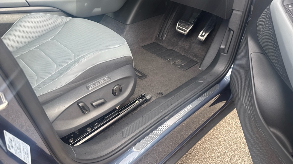 Used Cupra Tavascan 2025 for sale - 75992807: Photo 39