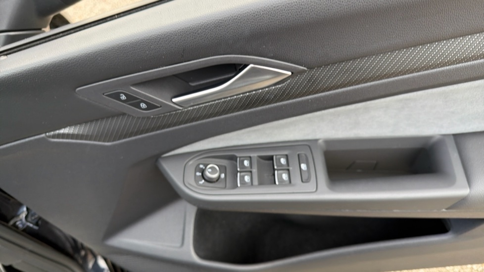 Used Volkswagen Golf 2022 for sale - 76493990: Photo 33