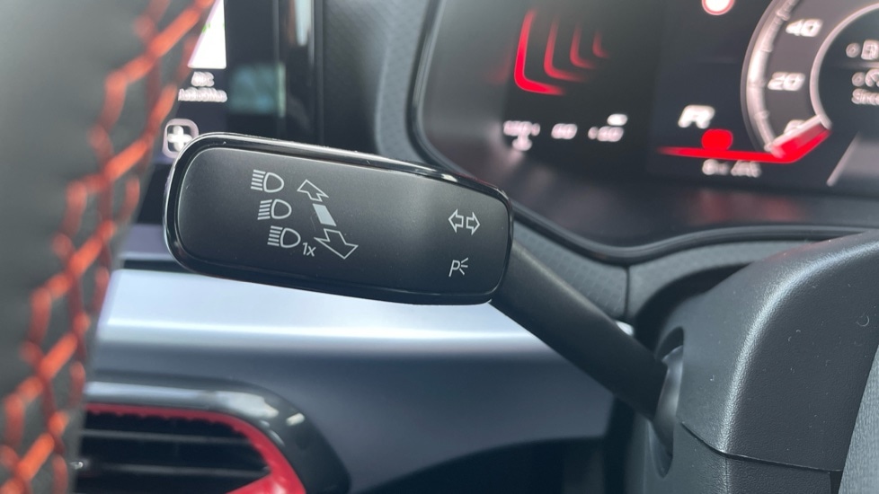 Used SEAT Arona 2025 for sale - 76874498: Photo 29