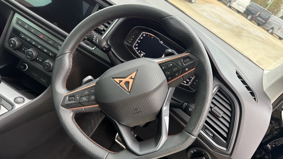 Used Cupra Ateca 2025 for sale - 76861781: Photo 28