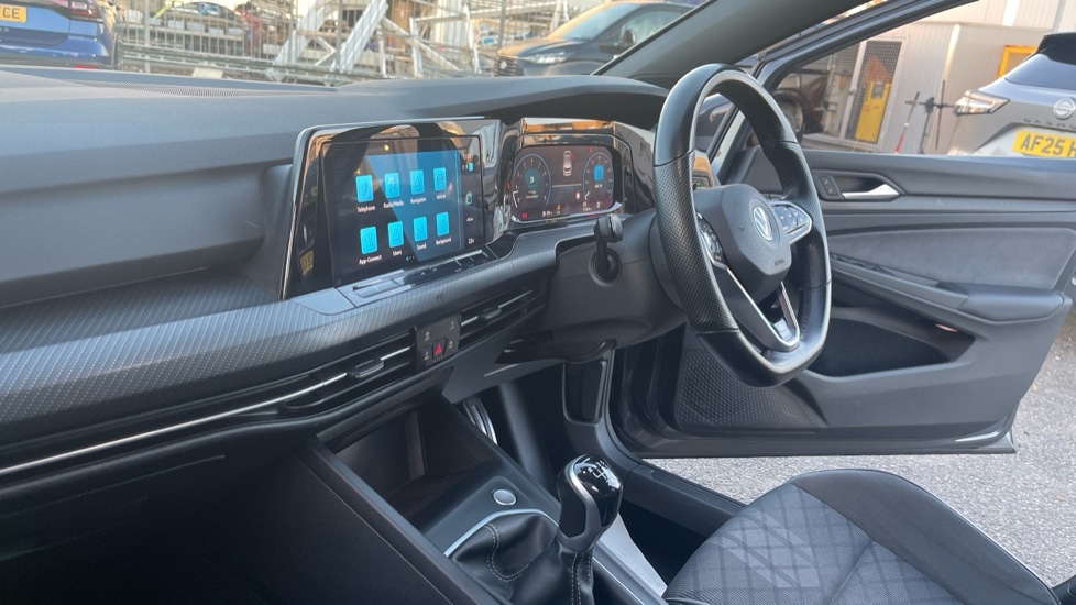 Used Volkswagen Golf 2020 for sale - 76754652: Photo 2