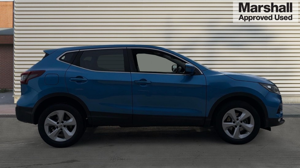 Used Nissan Qashqai 2021 for sale - 76602816: Photo 2