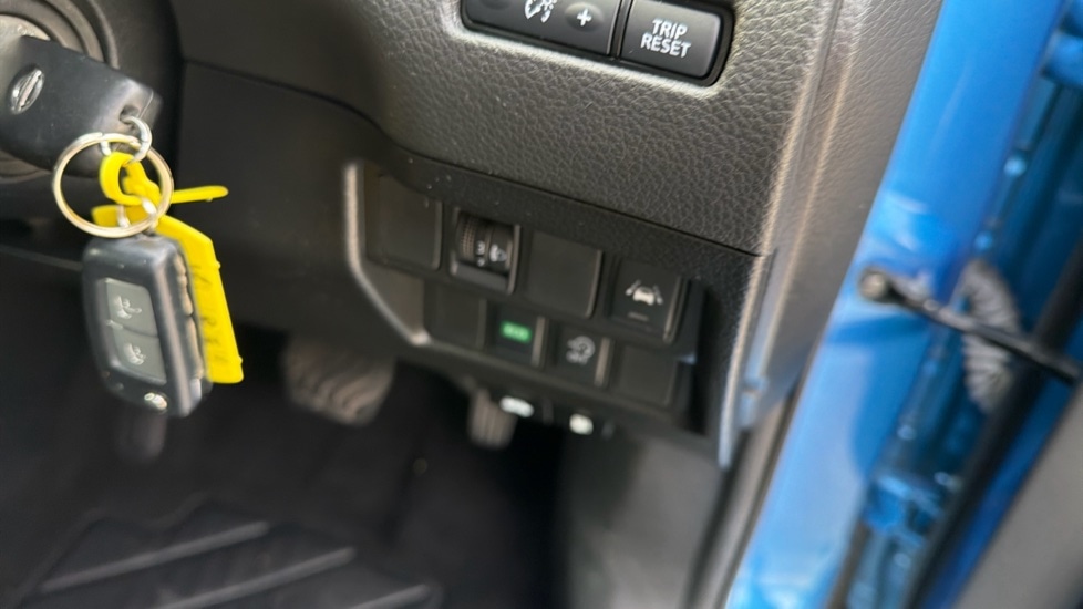 Used Nissan Qashqai 2021 for sale - 76602816: Photo 33